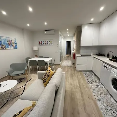 Precioso Con Patio. Pyp Apartment *